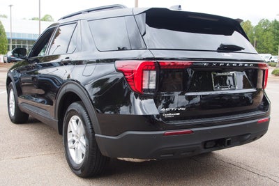 2027 Ford Explorer Active w/200A Pkg