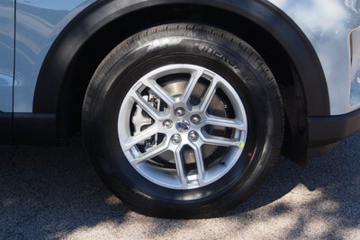 2027 Ford Explorer Active w/200A Pkg