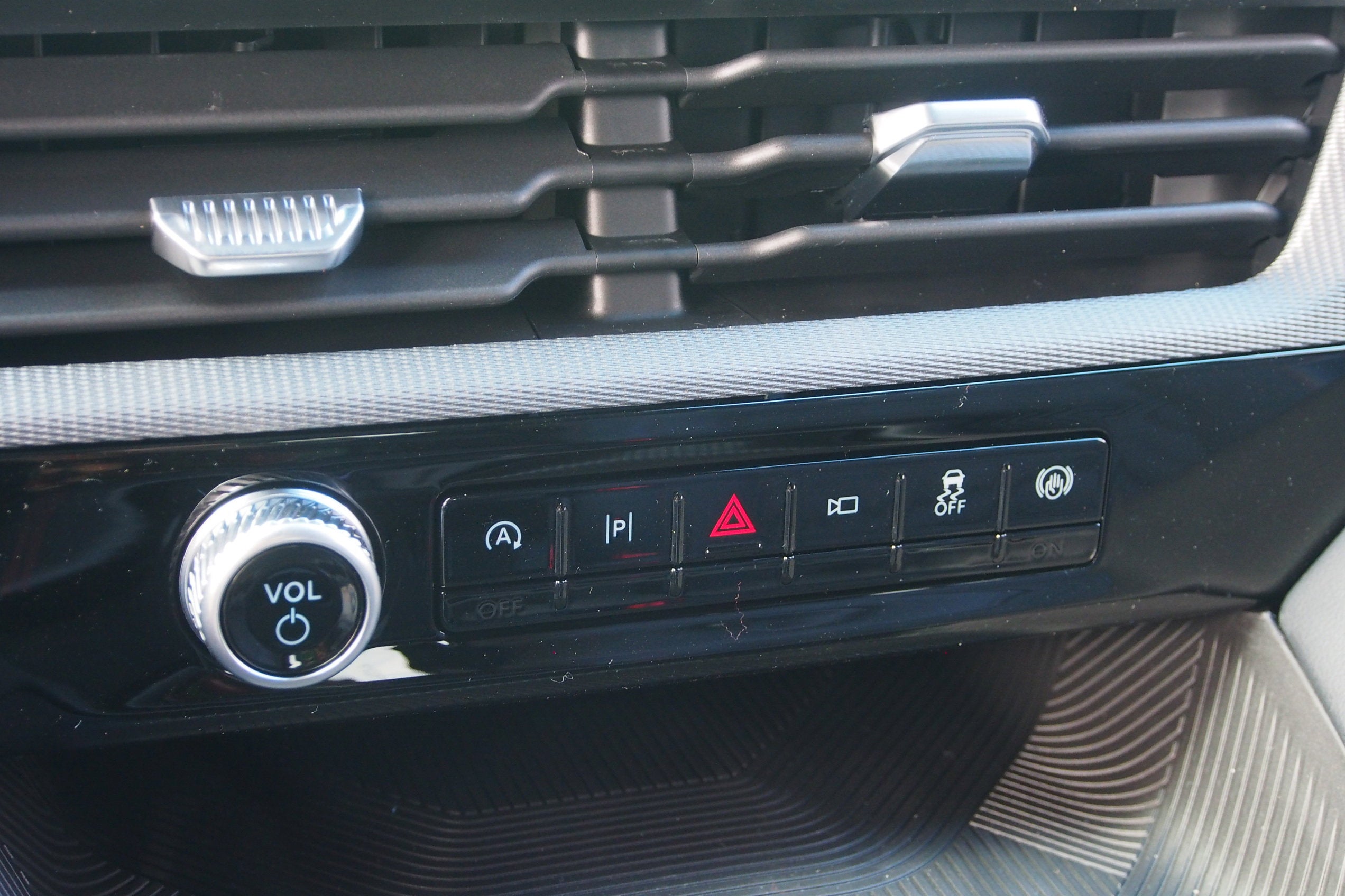 2026 Ford Explorer ST-Line - Crossroads Courtesy Demo