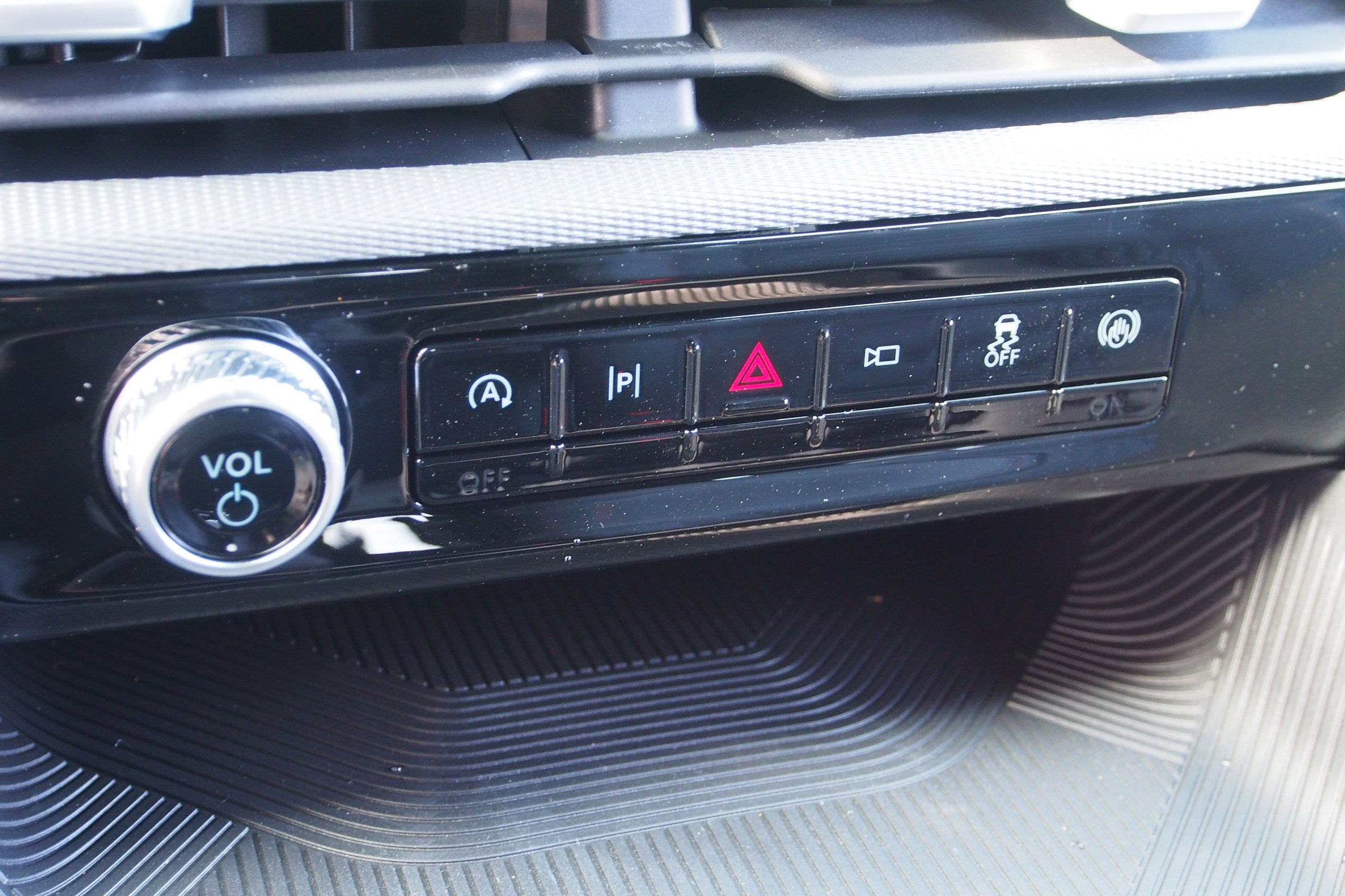 2026 Ford Explorer ST-Line - Crossroads Courtesy Demo