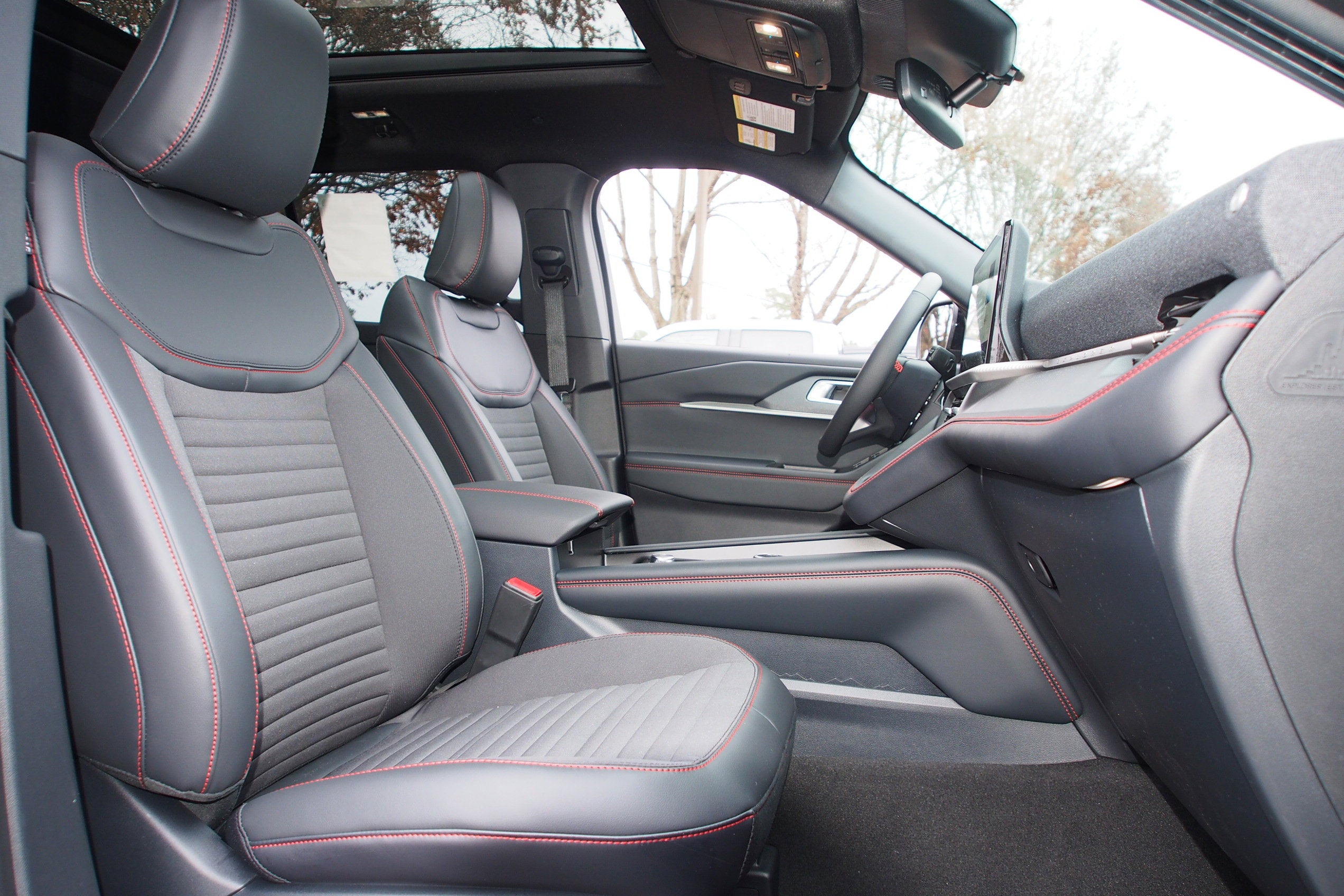 2026 Ford Explorer ST-Line - Crossroads Courtesy Demo