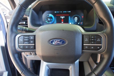 2024 Ford F-150 Lightning Flash