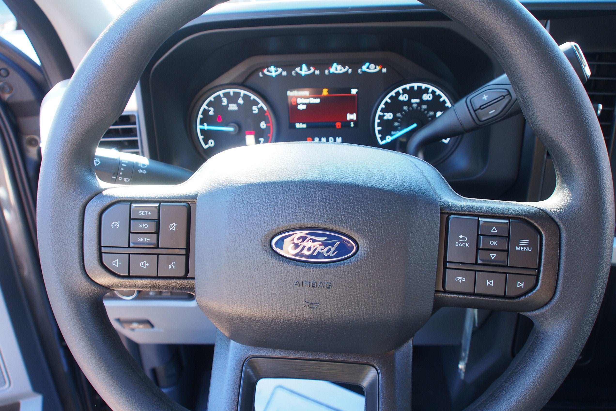 2027 Ford Super Duty F-250 SRW LARIAT