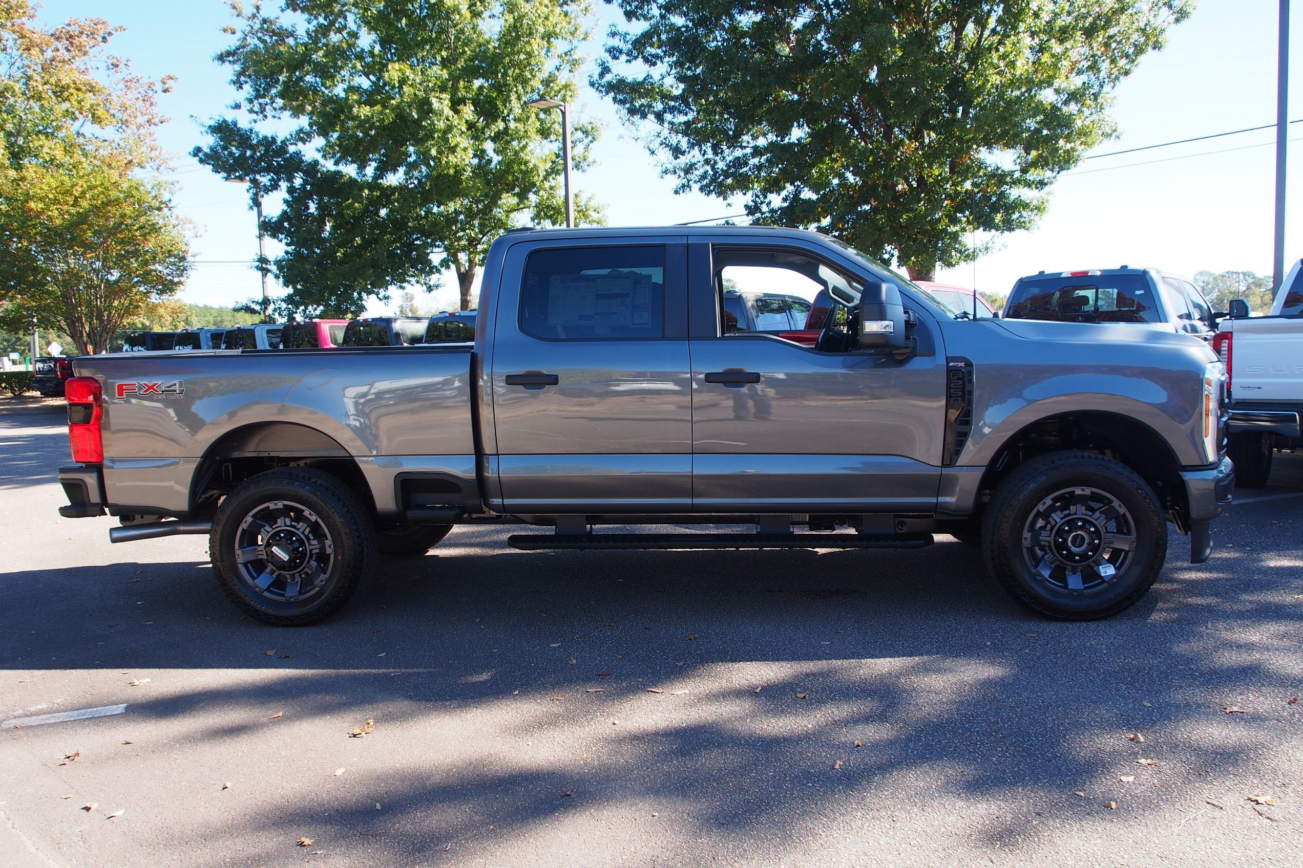 2027 Ford Super Duty F-250 SRW LARIAT