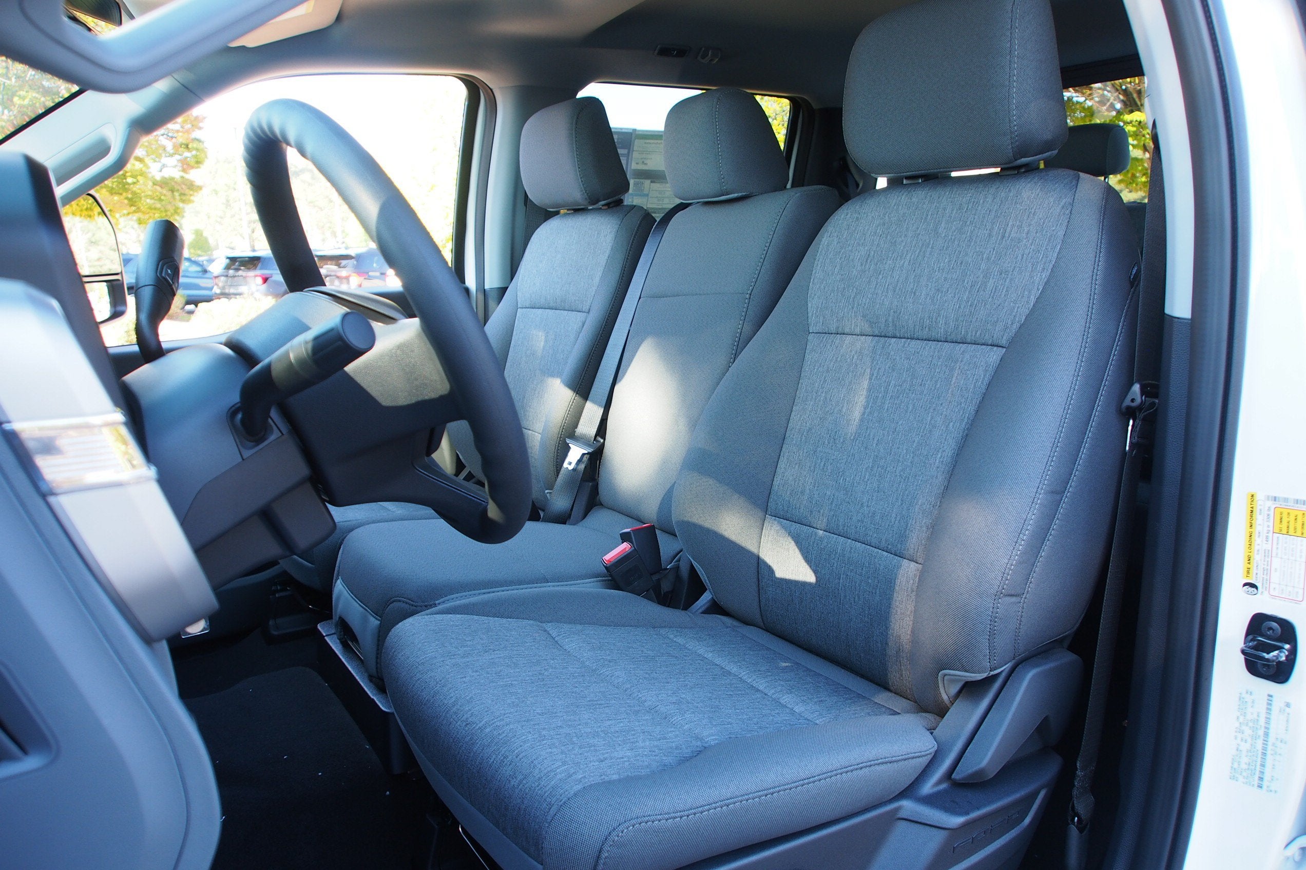 2027 Ford Super Duty F-250 SRW XL