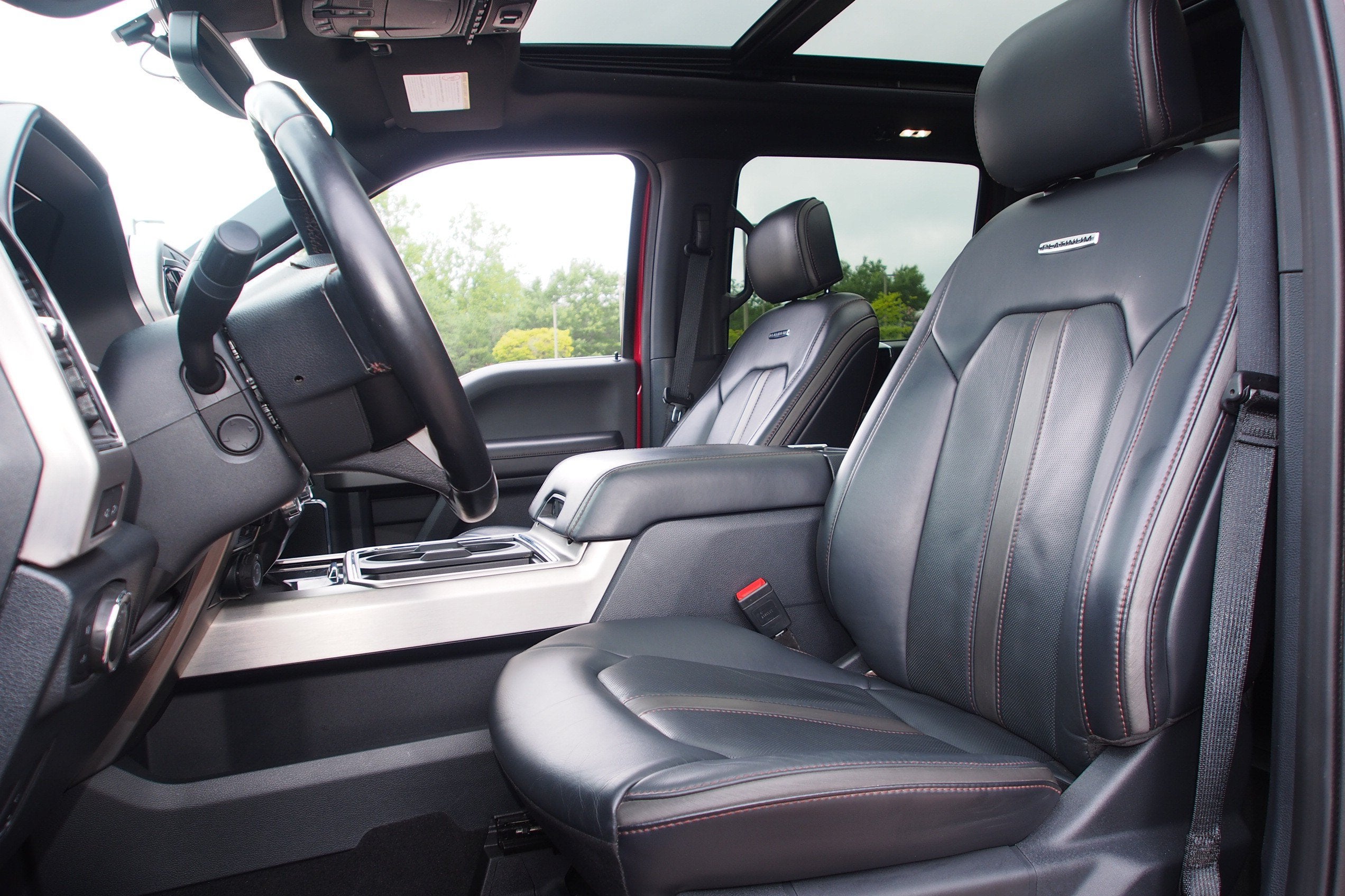 2022 Ford Super Duty F-250 SRW Platinum