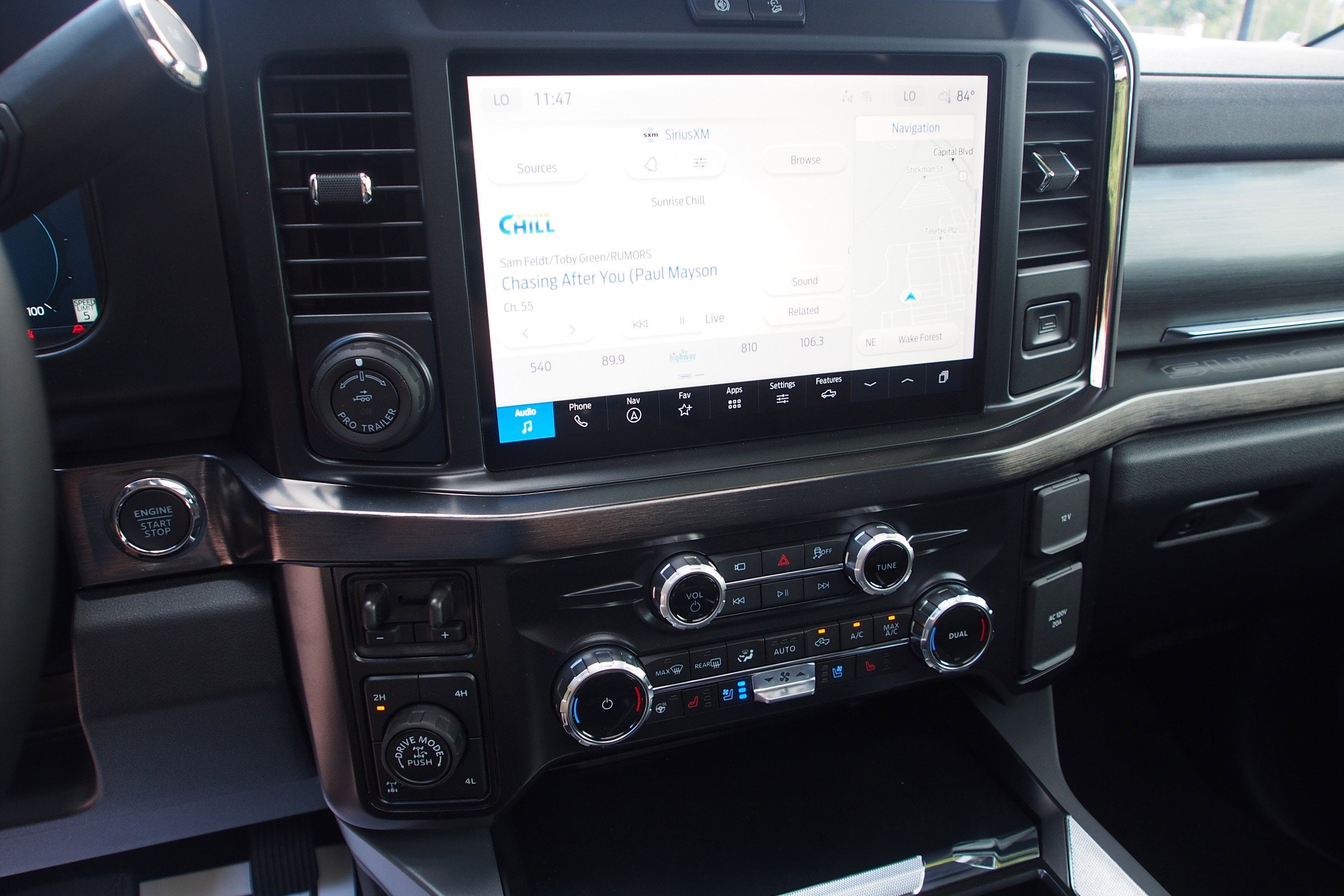 2025 Ford Super Duty F-350 SRW LARIAT