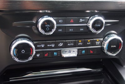2027 Ford Super Duty F-350 SRW LARIAT