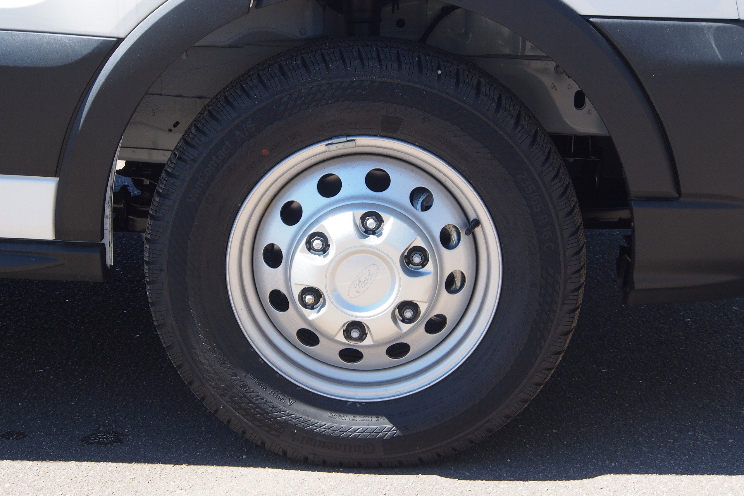 2025 Ford Transit Cargo Van Base