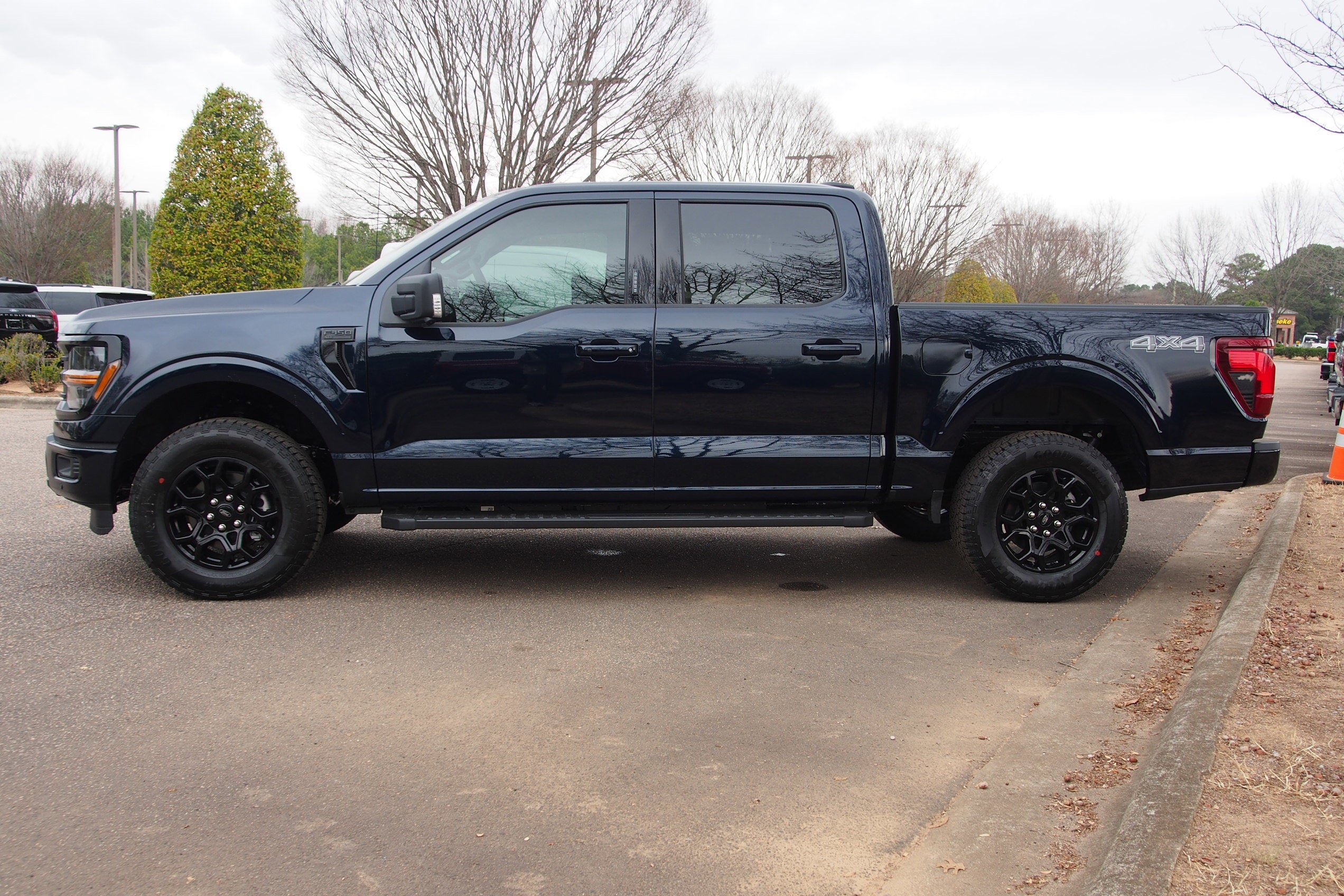 2026 Ford F-150 XLT - Crossroads Courtesy Demo