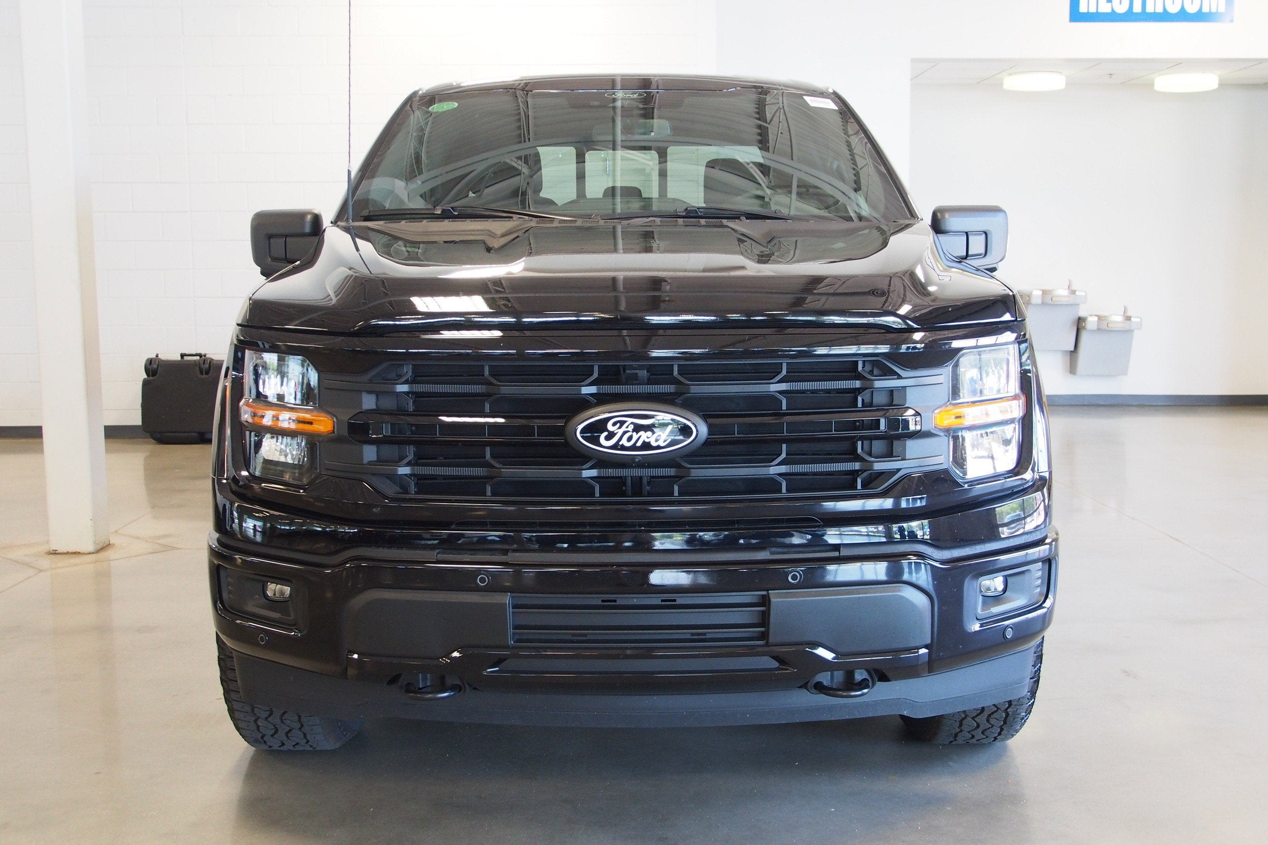 2026 Ford F-150 XLT - Crossroads Courtesy Demo