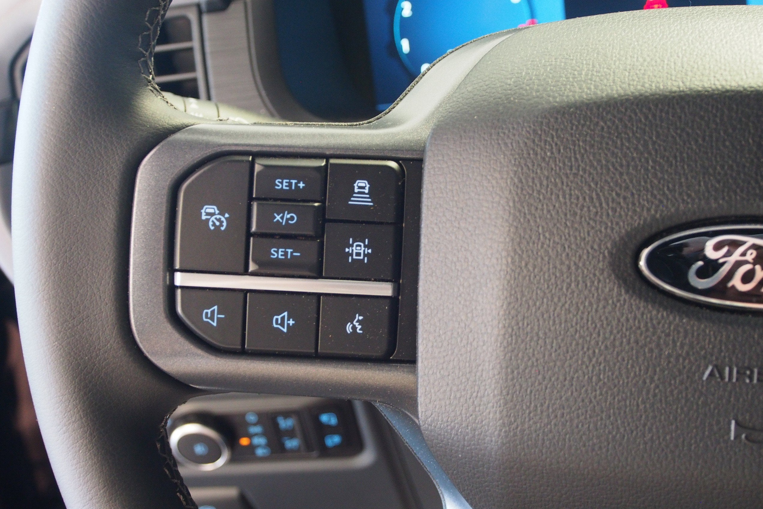 2026 Ford F-150 XLT - Crossroads Courtesy Demo