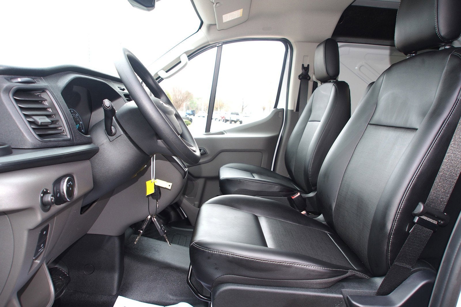 2025 Ford Transit Cargo Van Base