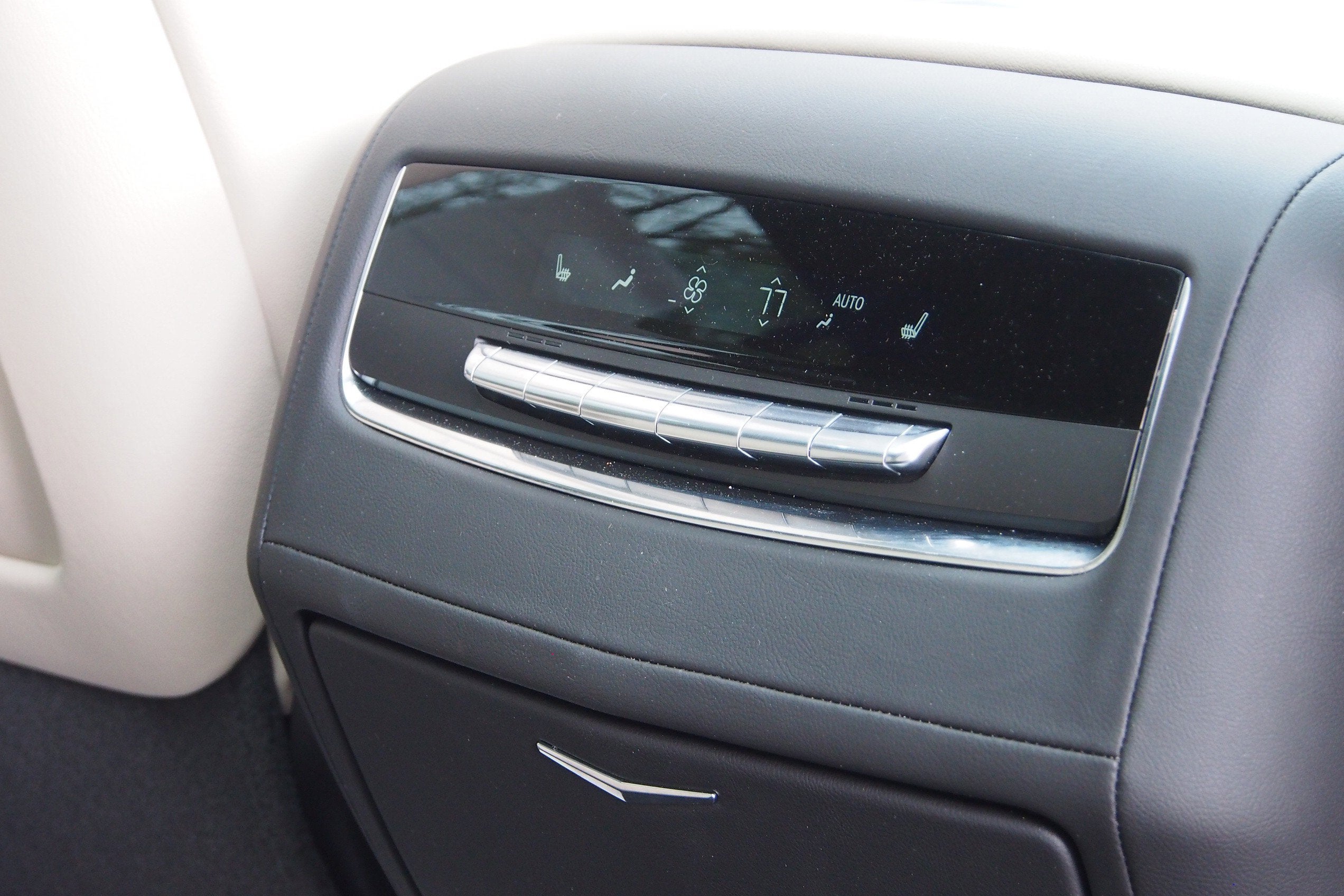 2023 Cadillac Escalade 4WD Sport