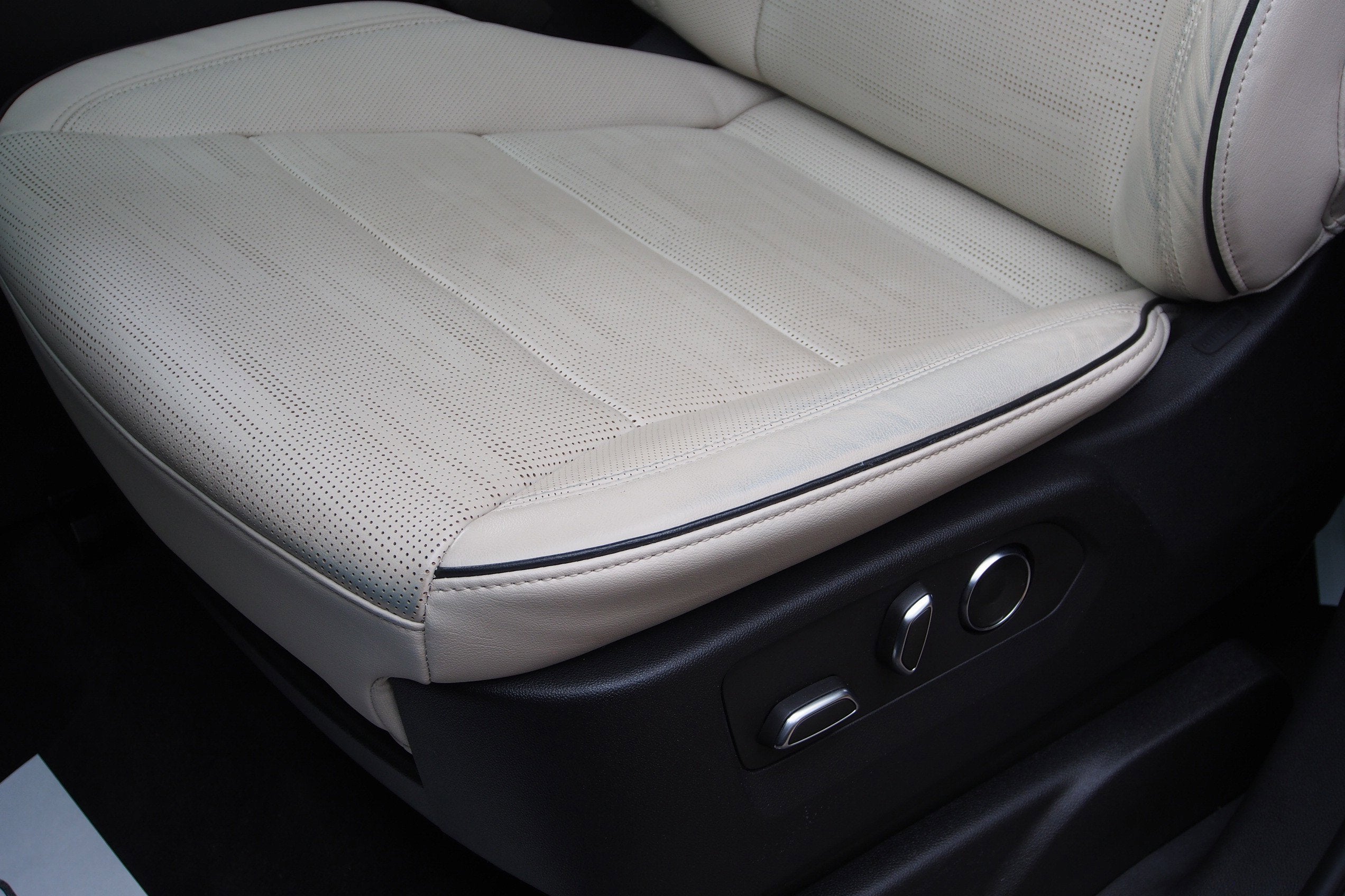 2023 Cadillac Escalade 4WD Sport