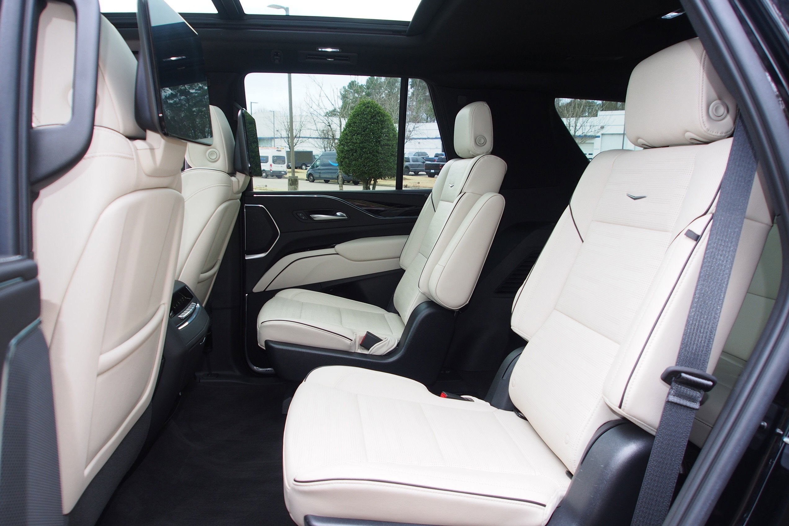 2023 Cadillac Escalade 4WD Sport