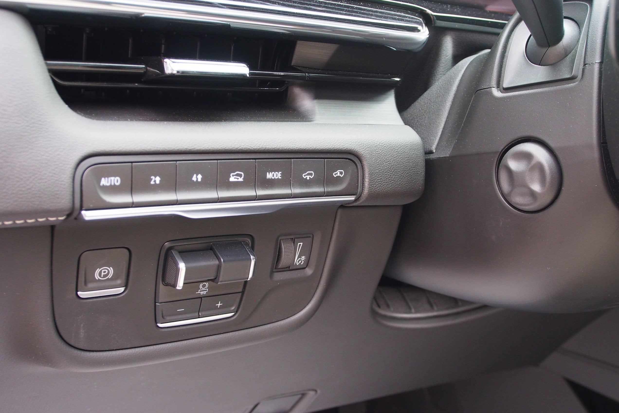 2023 Cadillac Escalade 4WD Sport