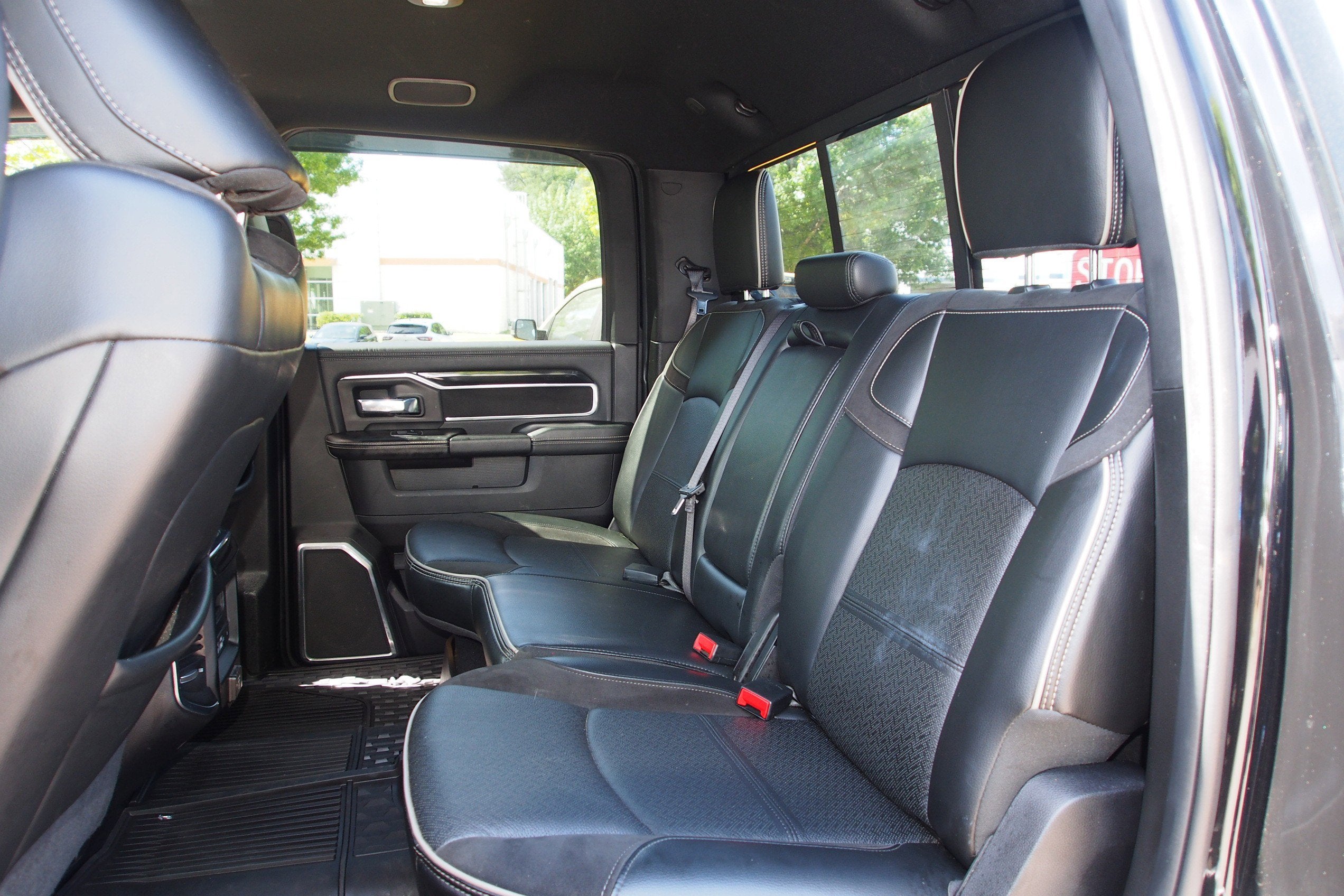 2022 RAM 3500 Laramie