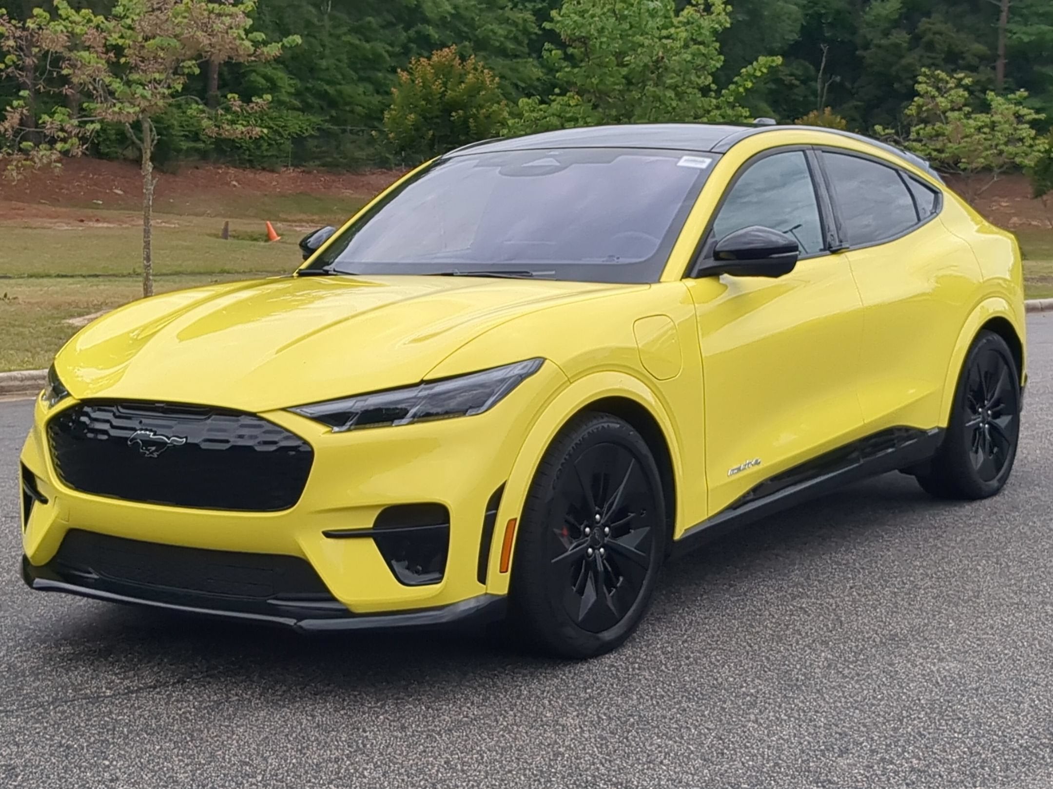 2025 Ford Mustang Mach-E GT