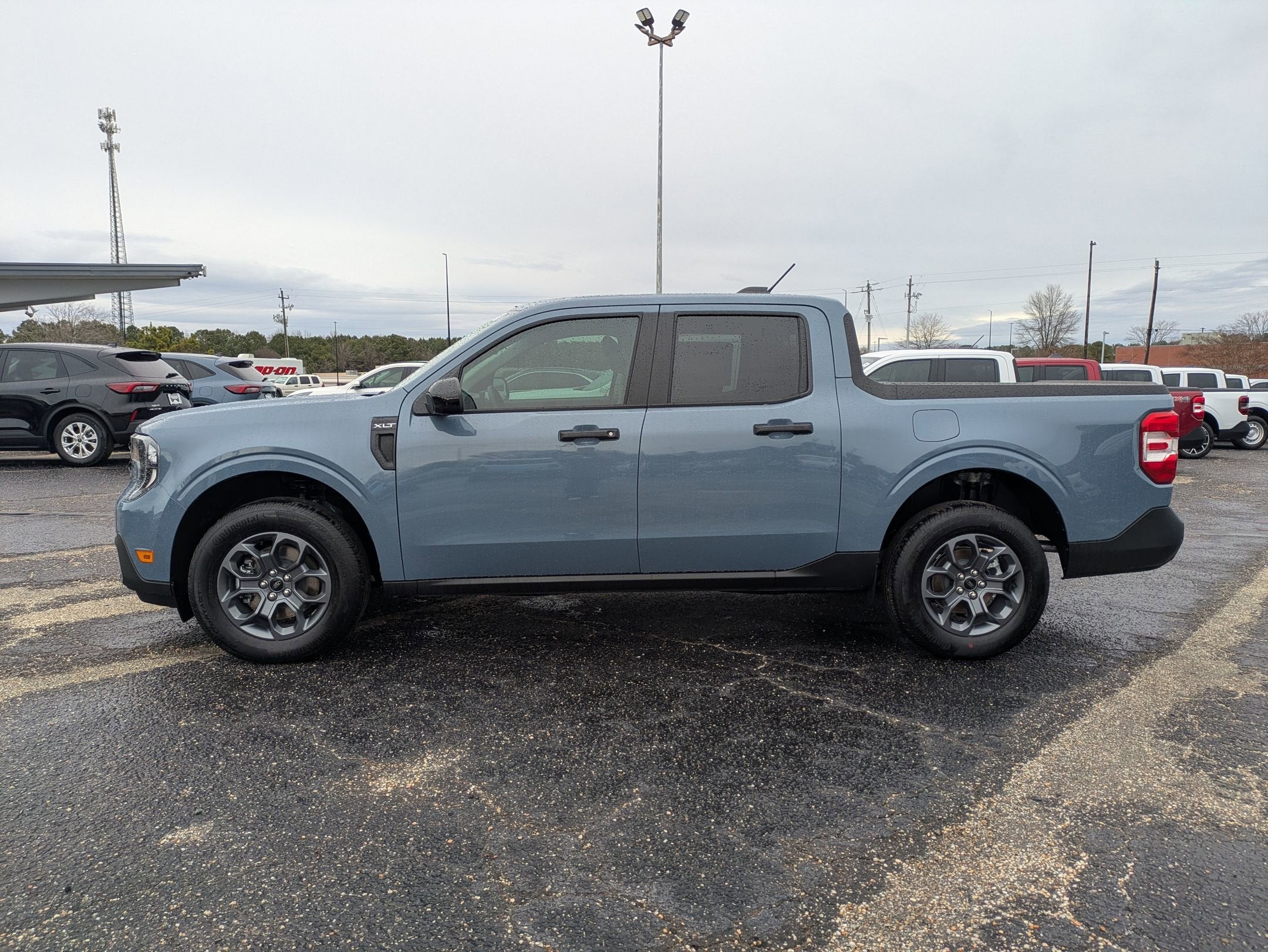 2025 Ford Maverick XLT