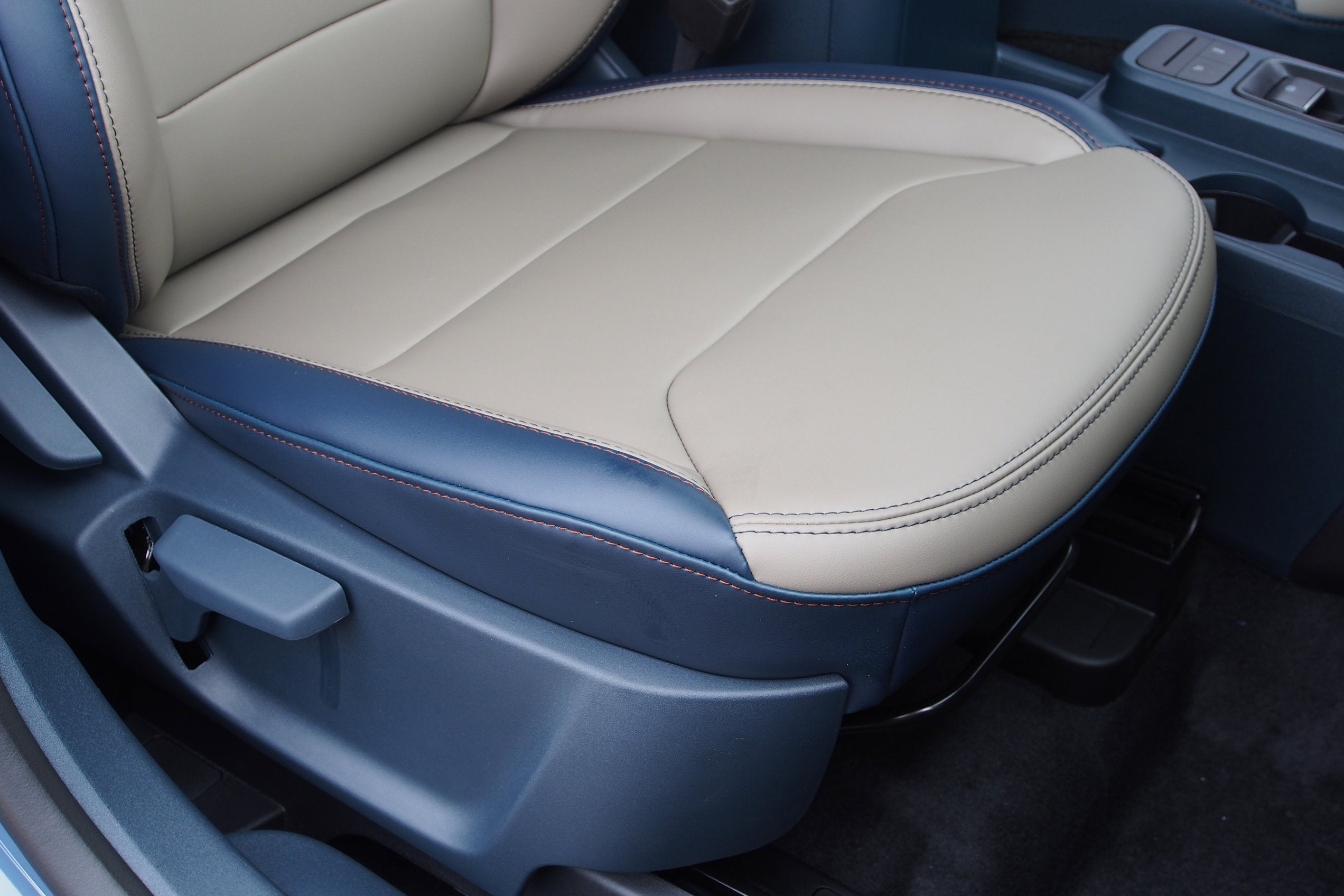 2026 Ford Maverick LARIAT - Crossroads Courtesy Demo