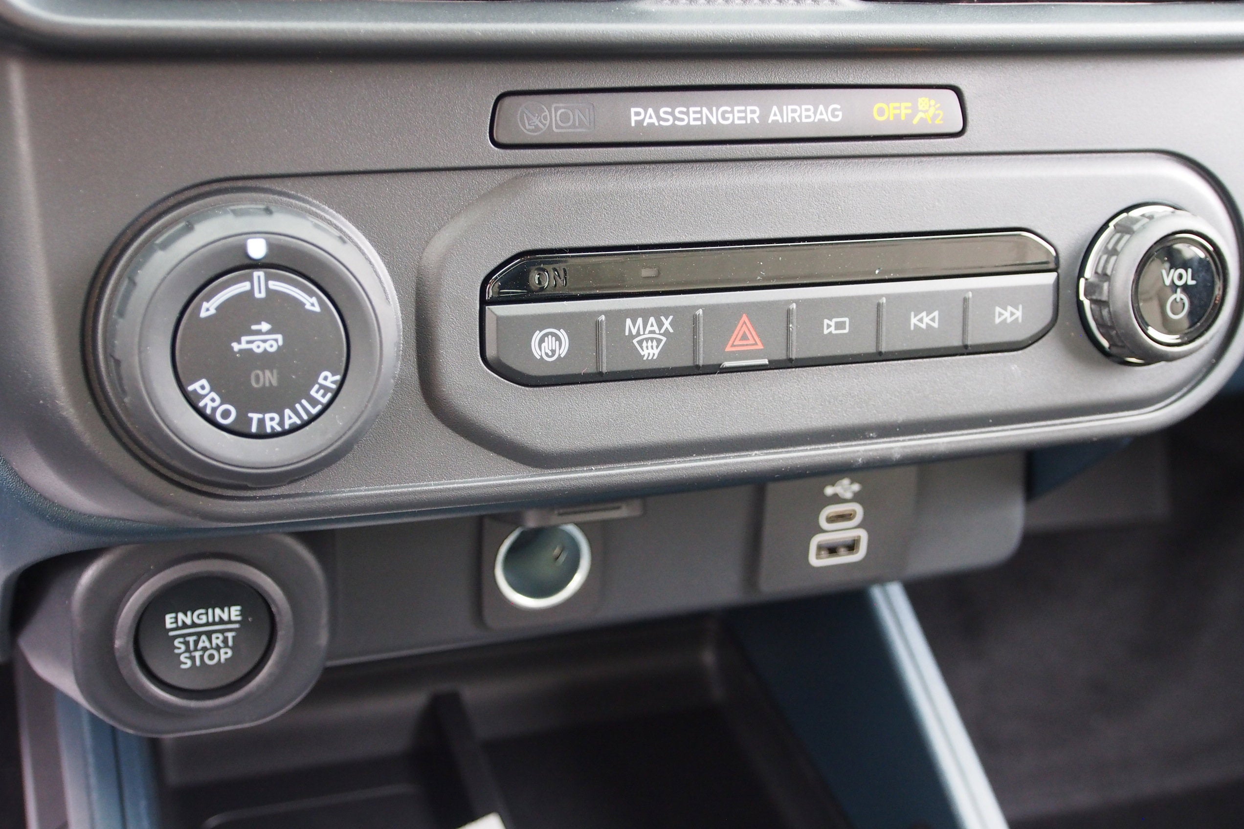 2026 Ford Maverick LARIAT - Crossroads Courtesy Demo