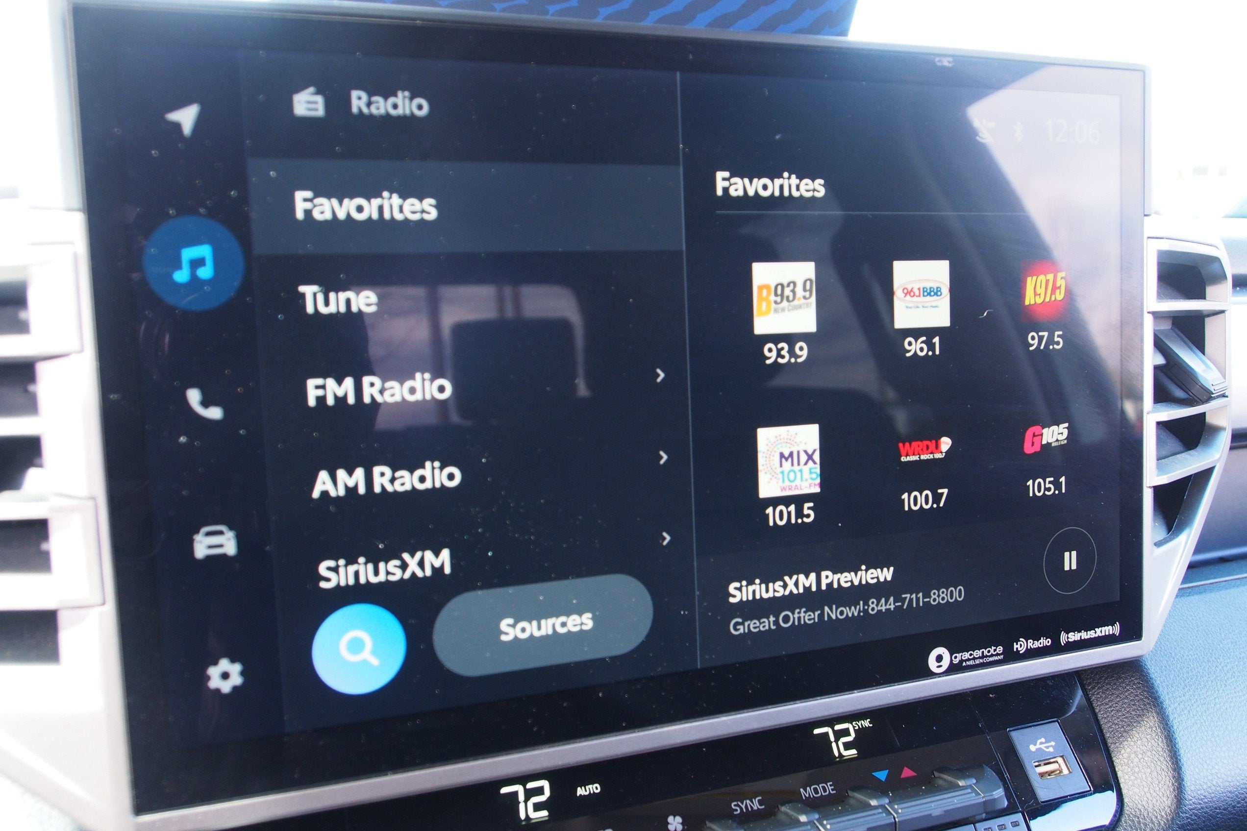 2022 Toyota Tundra 4WD SR5