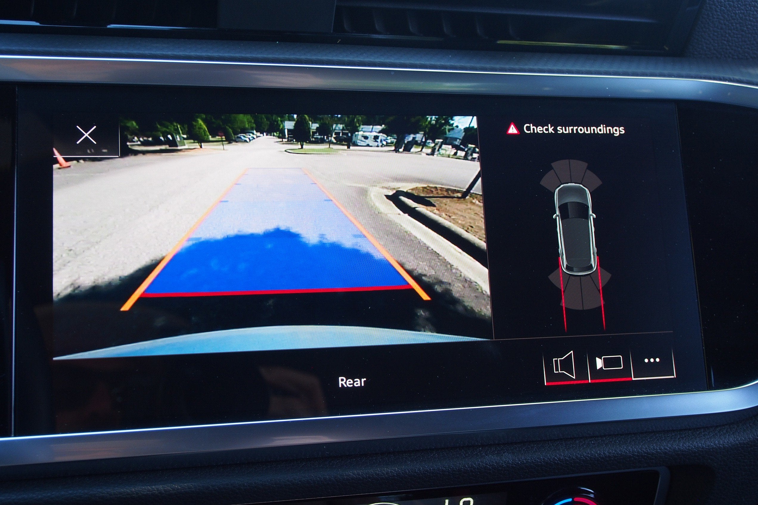 2024 Audi Q3 S line Premium