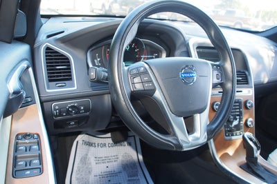2015 Volvo XC60 T6 Platinum