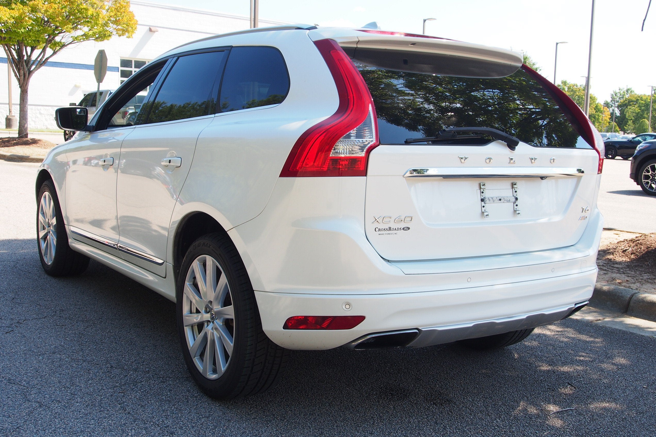 2015 Volvo XC60 T6 Platinum