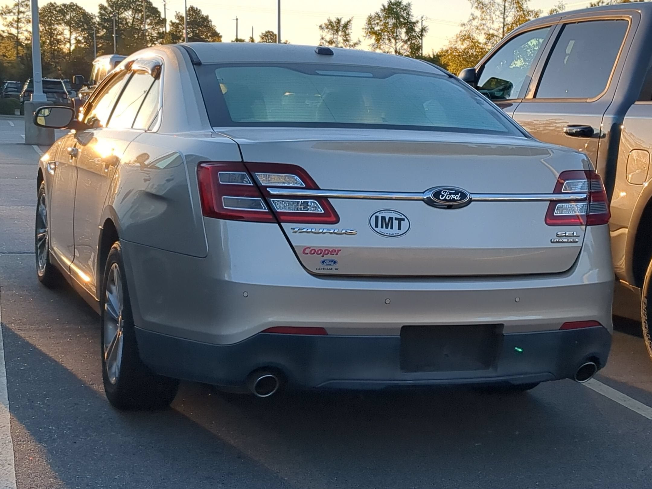 2017 Ford Taurus SEL