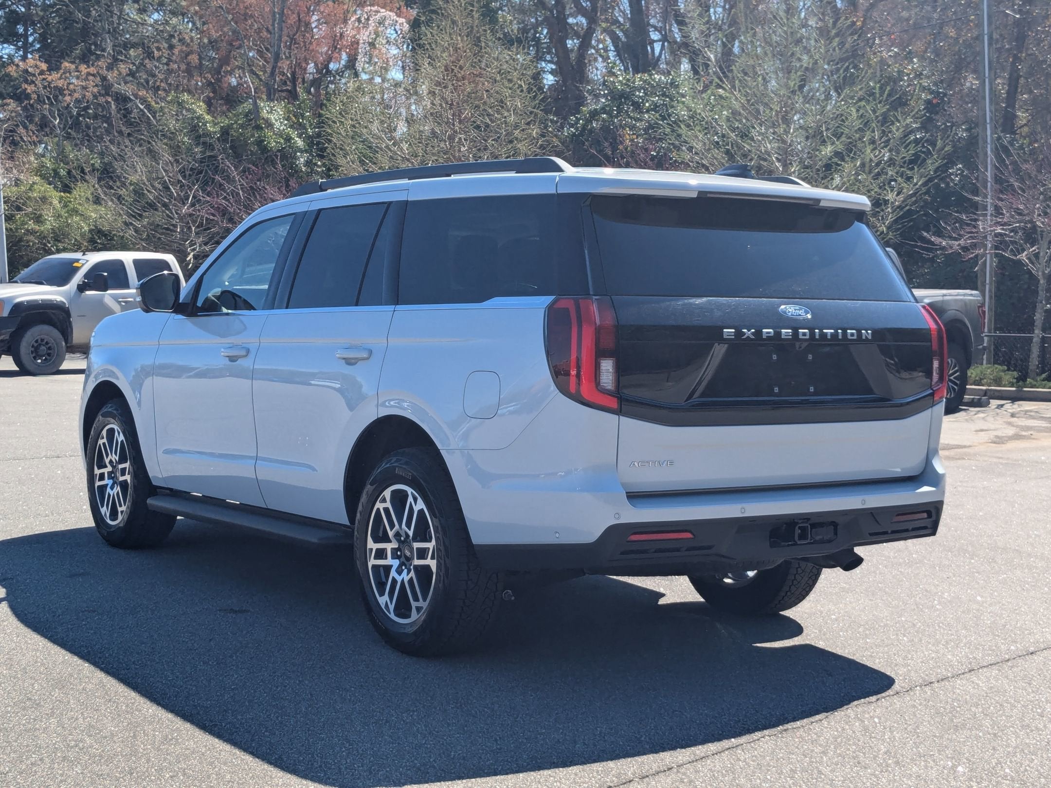 2025 Ford Expedition Active