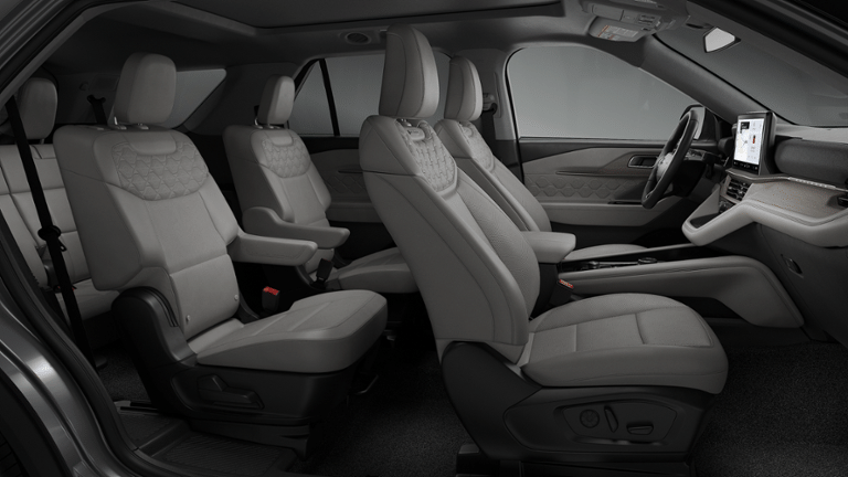 2026 Ford Explorer Platinum - Crossroads Courtesy Demo