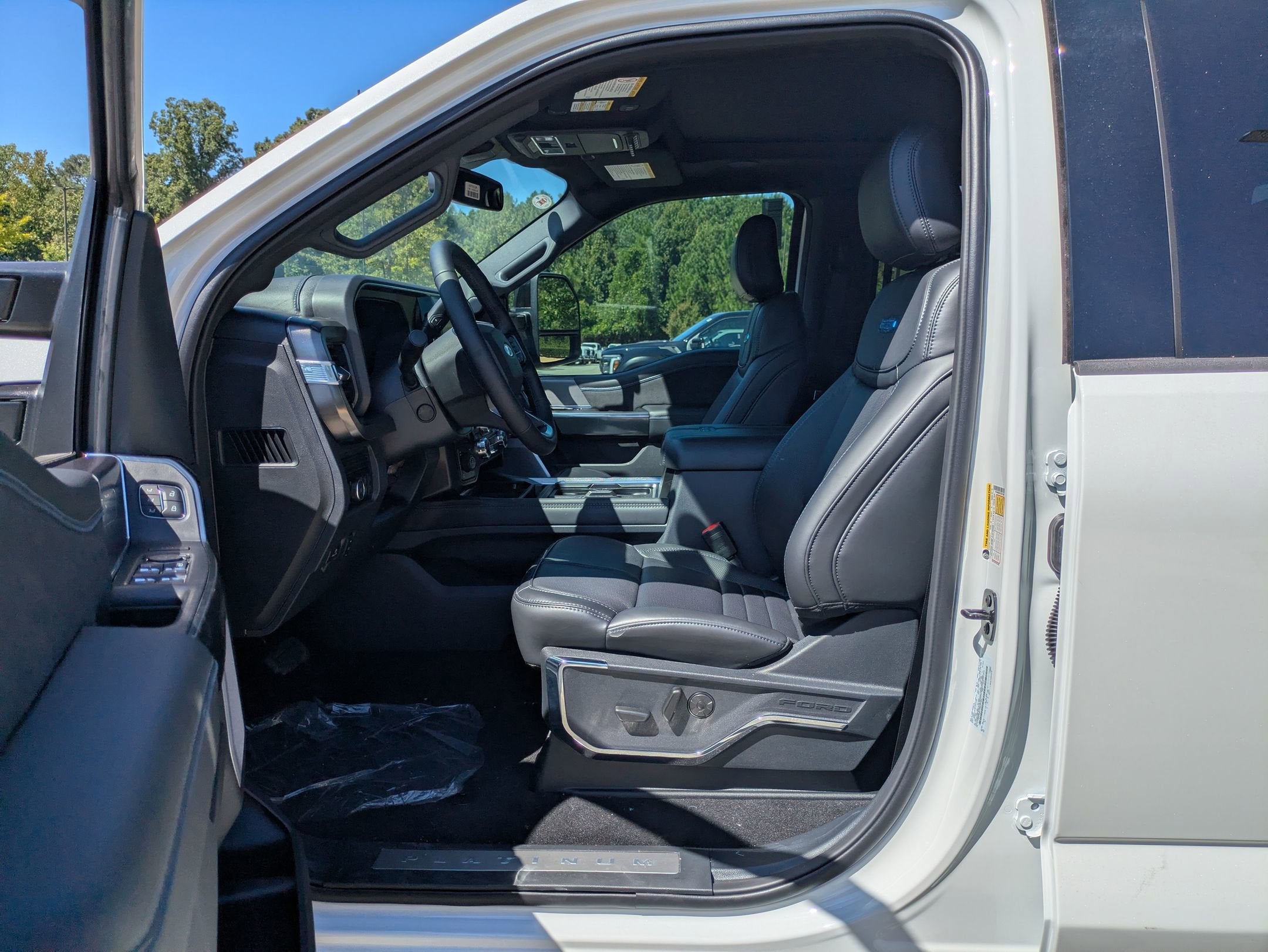 2026 Ford Super Duty F-250 SRW Platinum