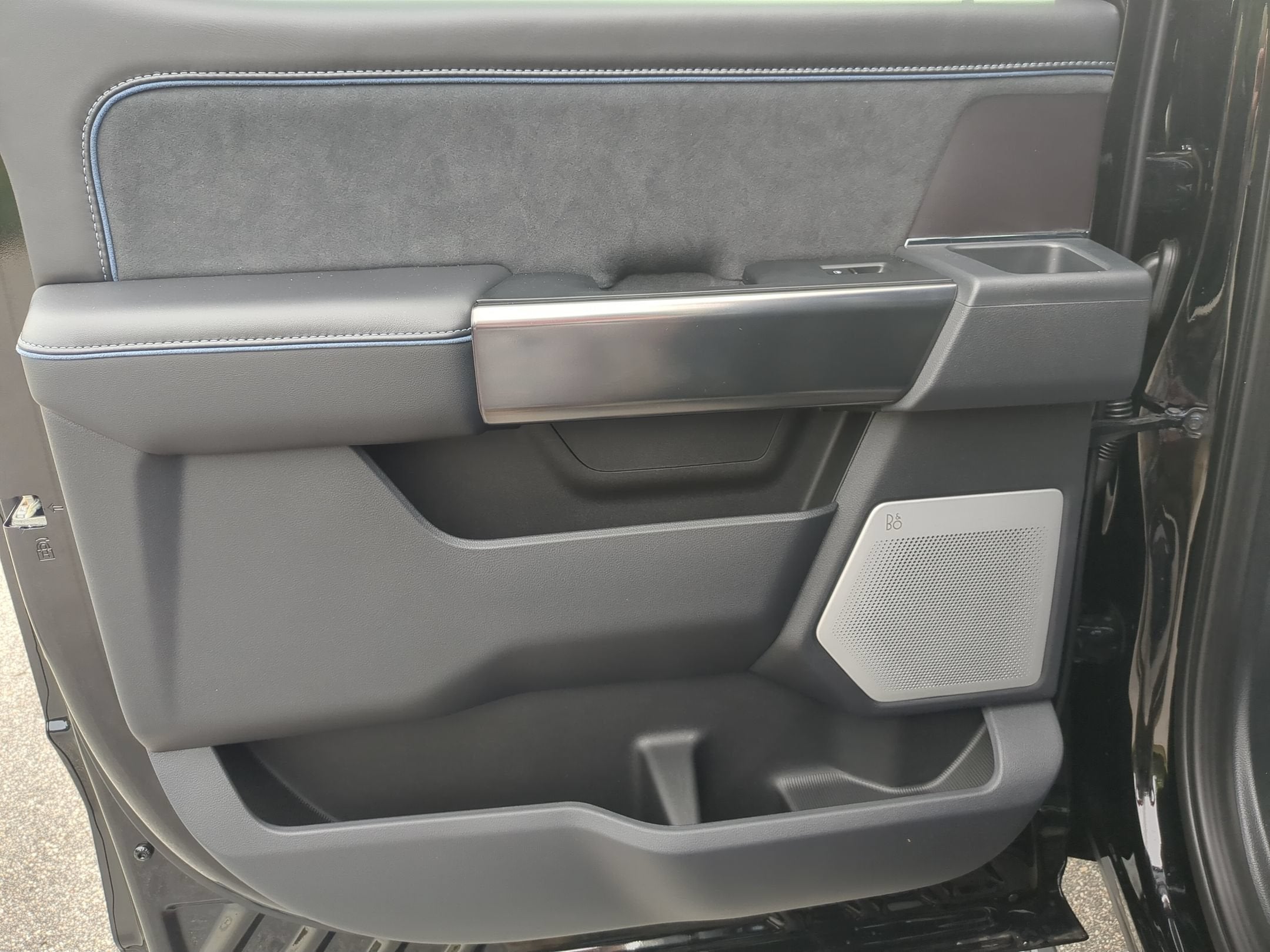 2027 Ford Super Duty F-350 SRW Platinum