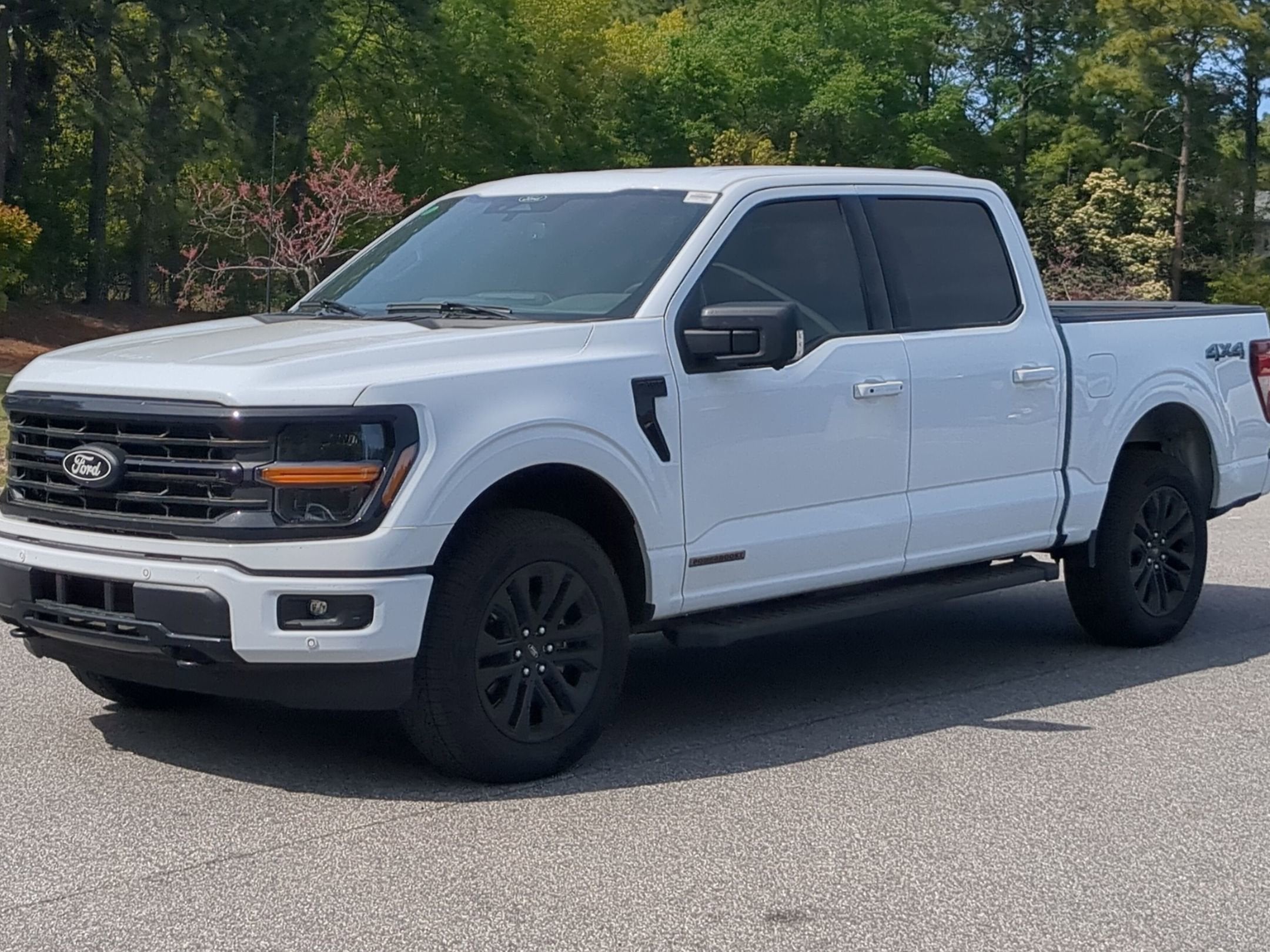 2025 Ford F-150 XLT - Crossroads Courtesy Demo
