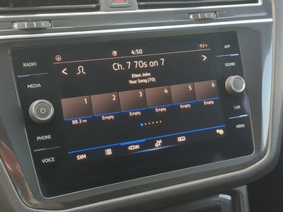 2023 Volkswagen Tiguan SE R-Line Black