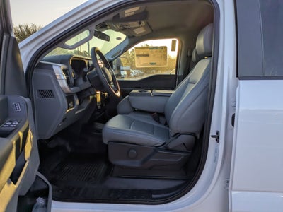 2026 Ford Super Duty F-350 DRW XL