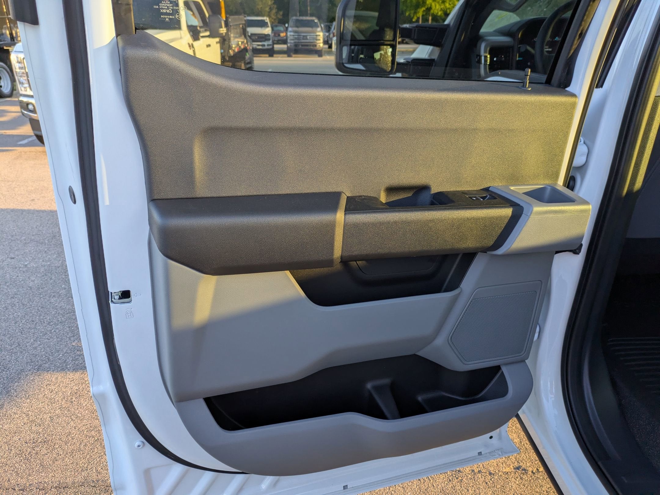 2026 Ford Super Duty F-350 DRW XL