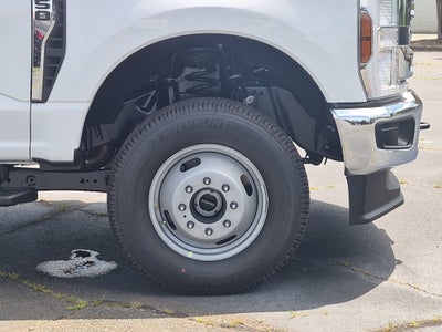 2026 Ford Super Duty F-350 DRW XL
