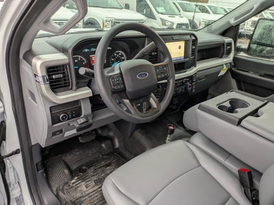 2026 Ford Super Duty F-550 DRW XL