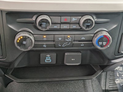 2025 Ford Super Duty F-600 DRW XL