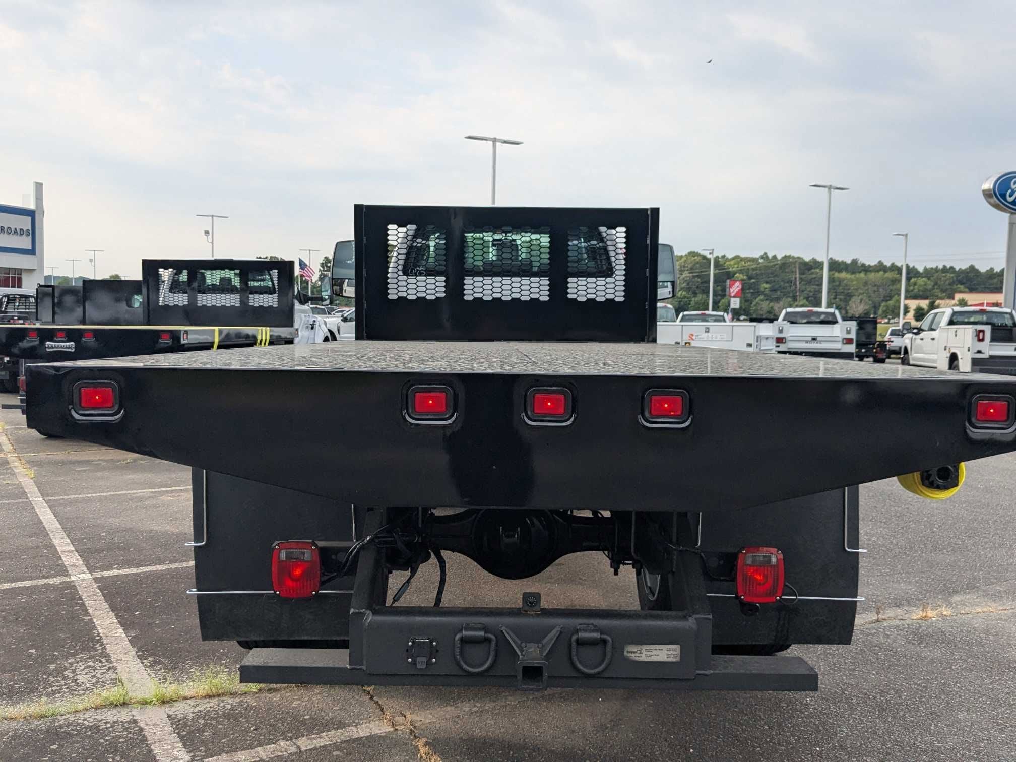 2025 Ford F-650SD Base 16ft Flatbed