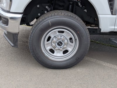 2025 Ford Super Duty F-350 SRW XL