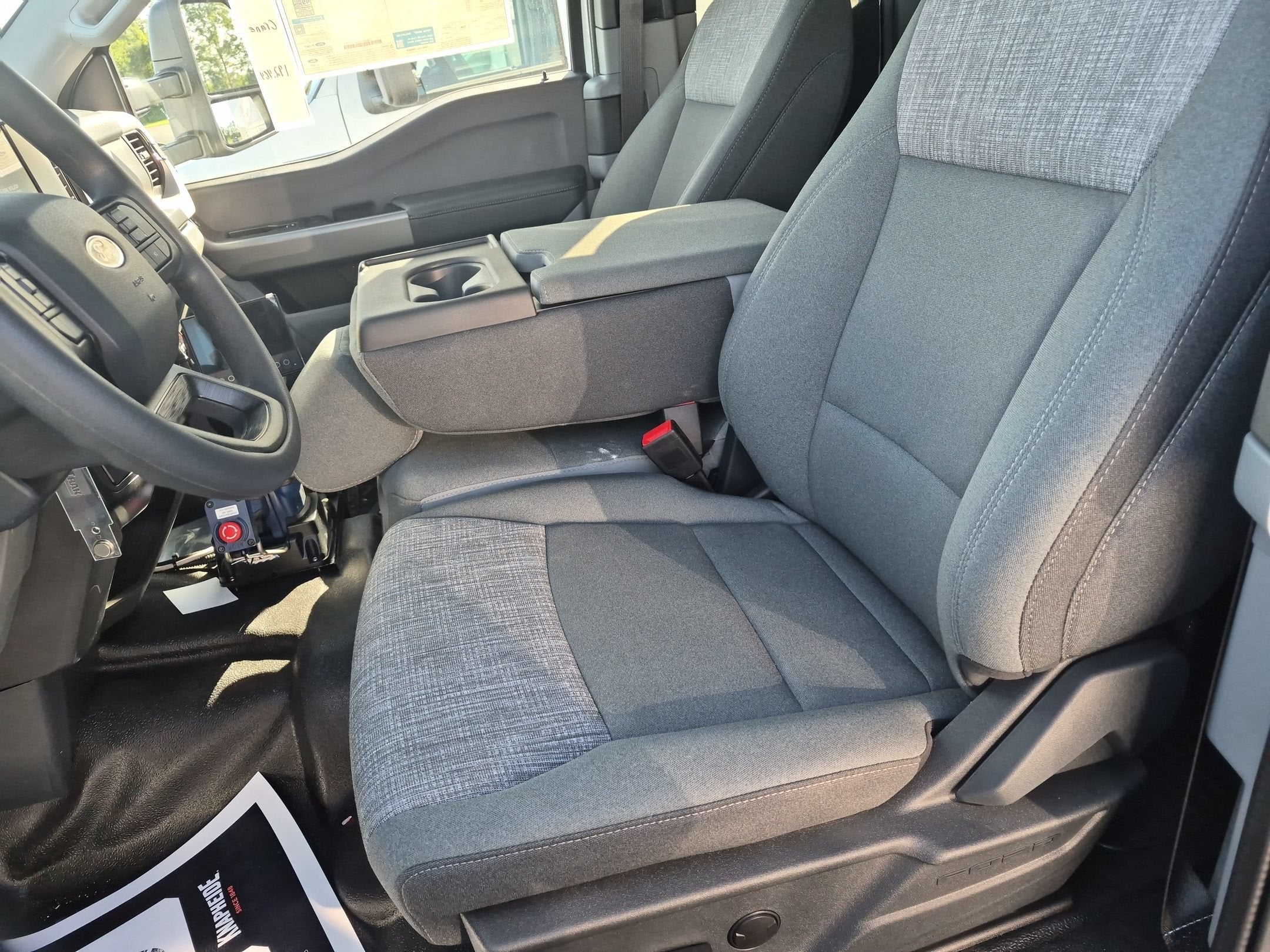 2026 Ford Super Duty F-550 DRW XLT