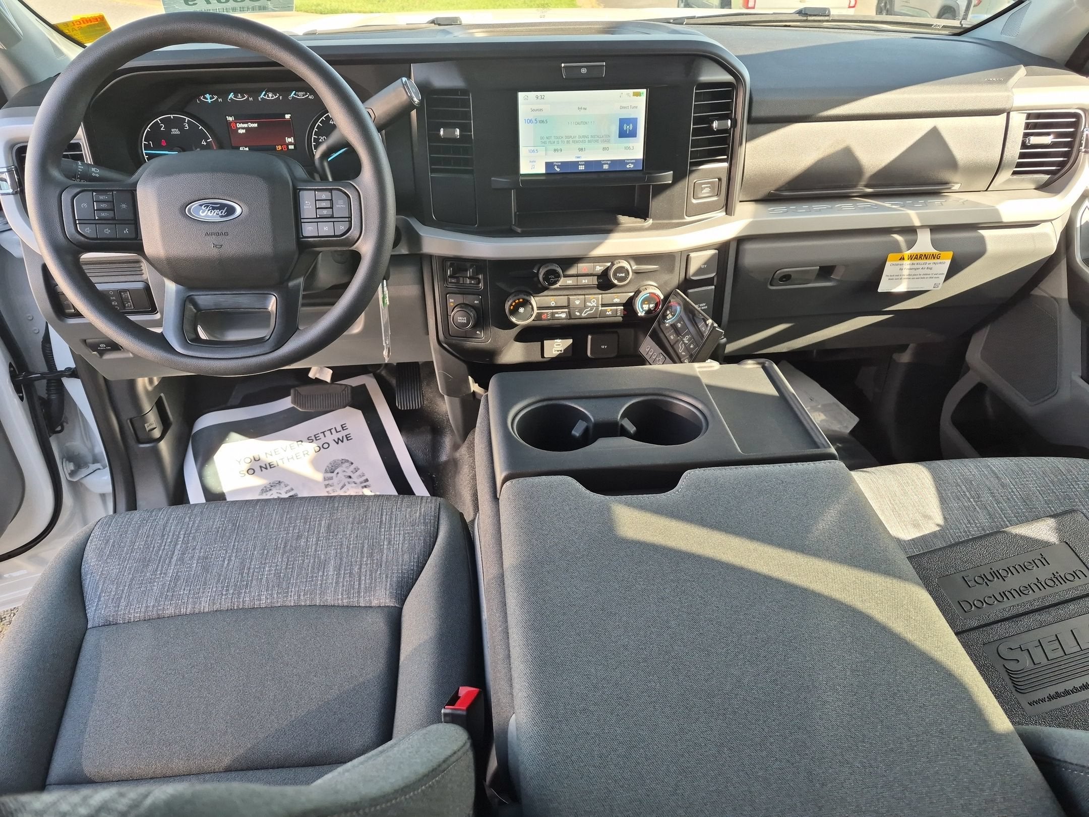 2026 Ford Super Duty F-550 DRW XLT