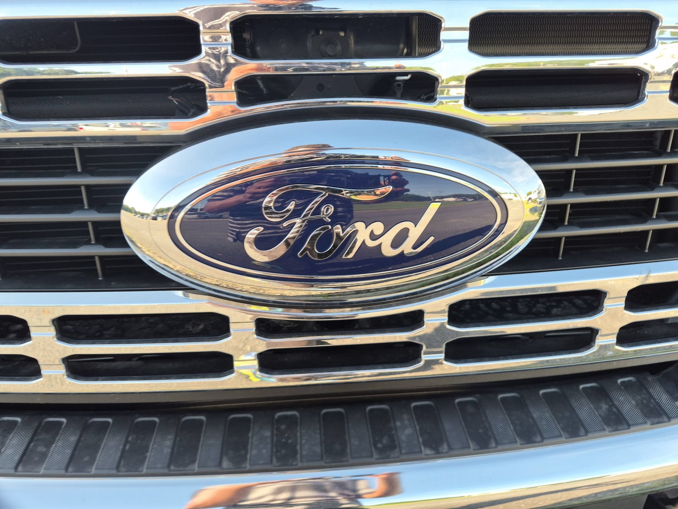 2026 Ford Super Duty F-550 DRW XLT