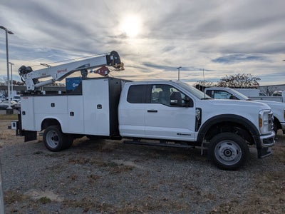 2026 Ford Super Duty F-550 DRW XL