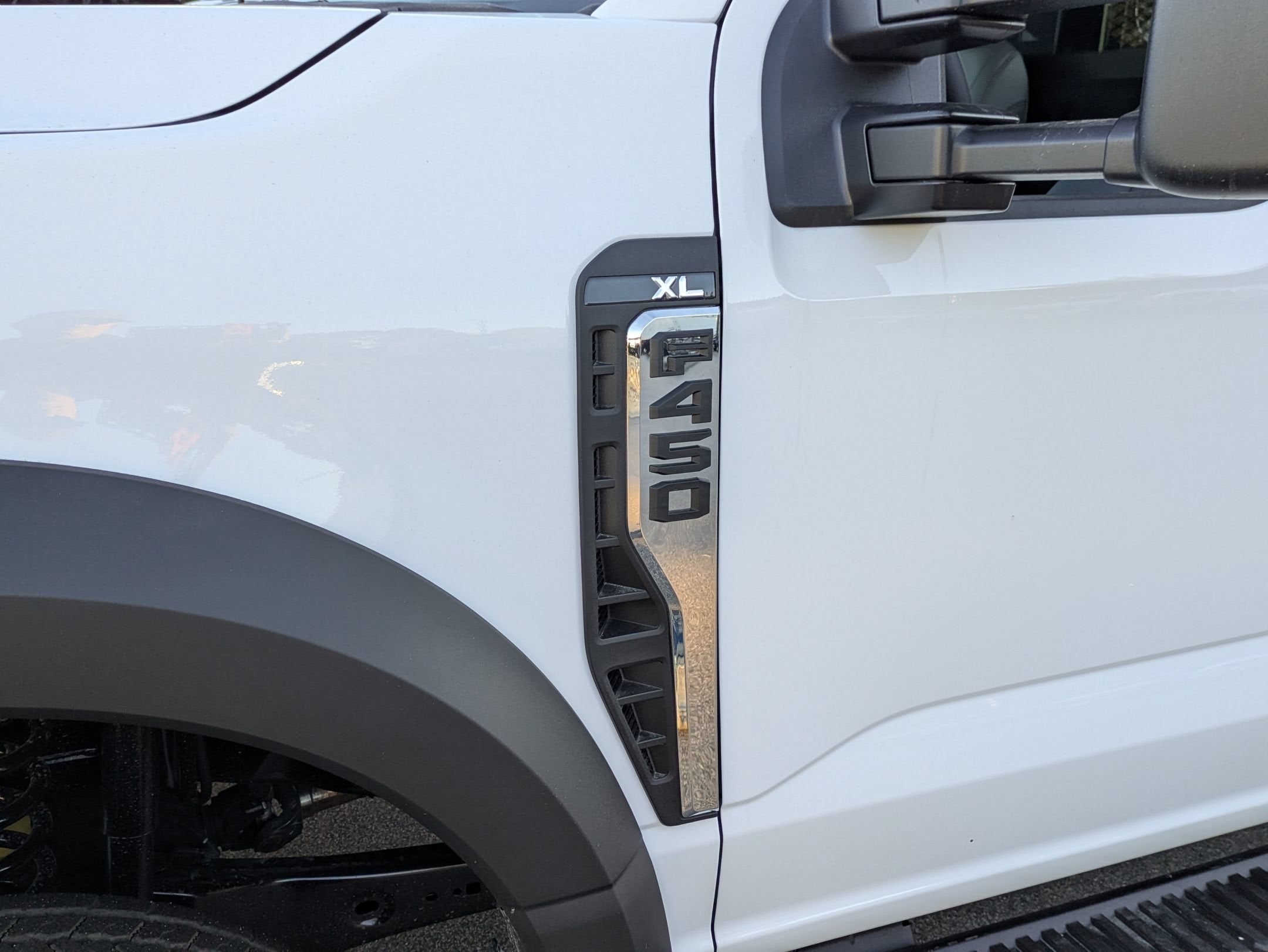 2026 Ford Super Duty F-450 DRW XL