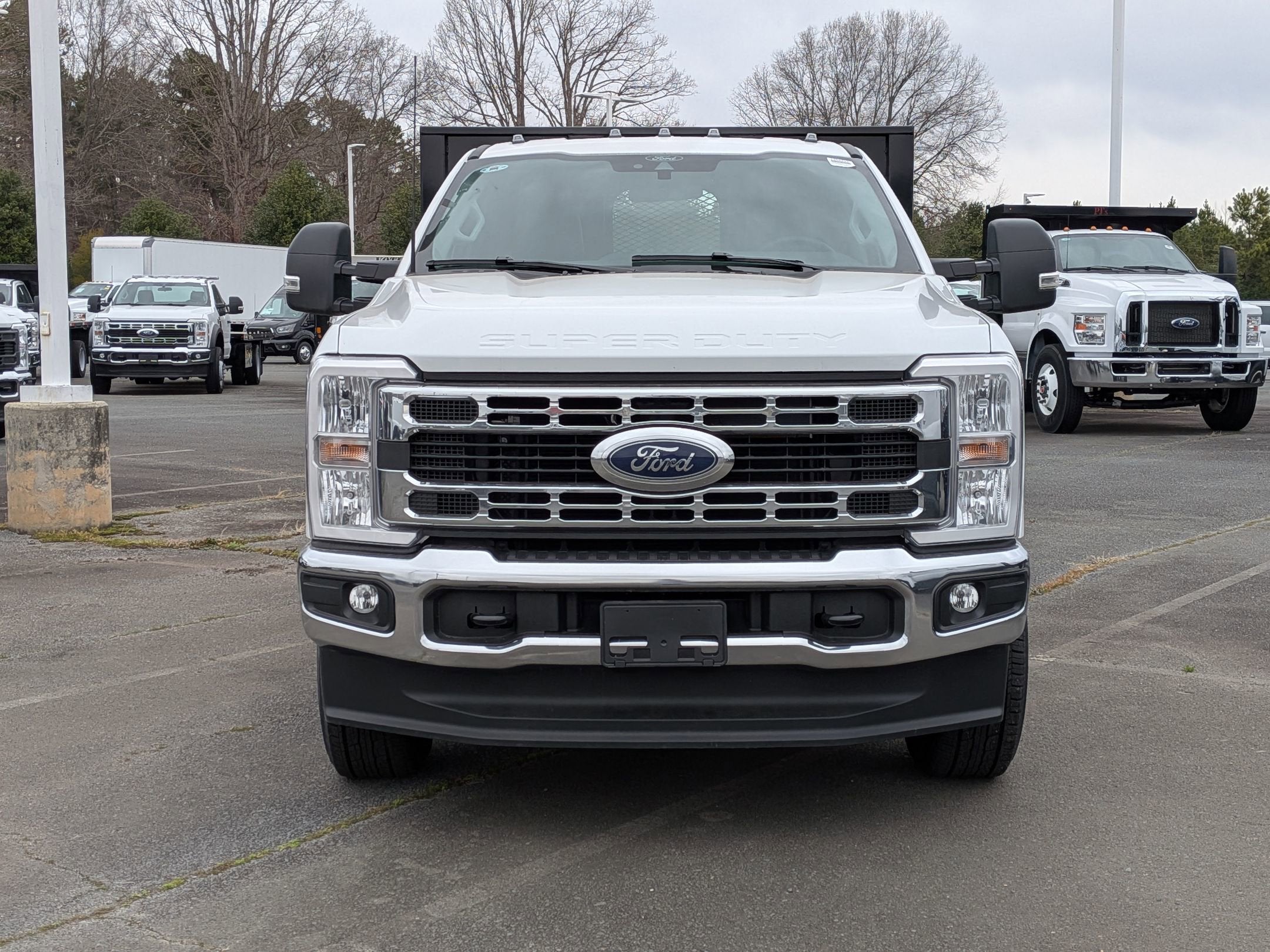 2026 Ford Super Duty F-450 DRW XL